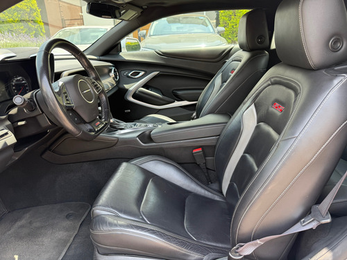 Chevrolet Camaro 6.2 Ss - V8 At