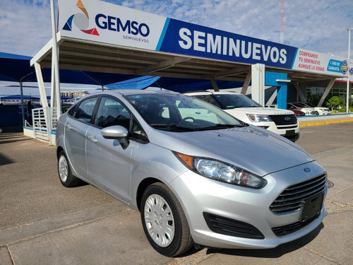 Imagen 2 de 15 de Ford Fiesta S 2014