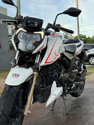 Tvs Rtr 200