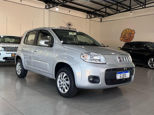 Fiat Uno Uno 1.0 EVO VIVACE 8V FLEX 4P MANUAL