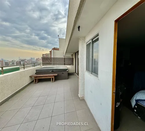 Departamento En Venta De 5 Dorm. En Las Condes