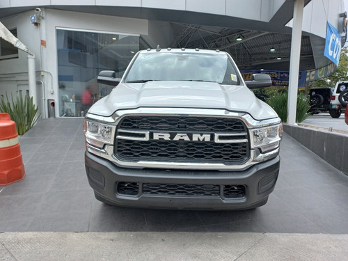 Imagen 3 de 9 de Ram 4000 Pl A/a 2022