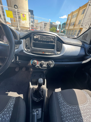 Fiat Uno 1.0 Attractive Flex 5p