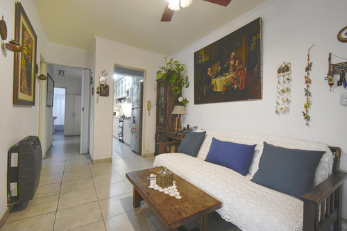 Venta Block Departamentos 4 Ambientes Cocheras Villa Real Apto Credito