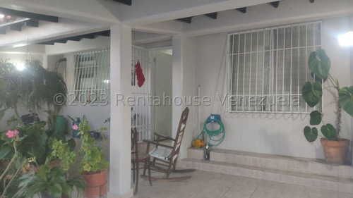 */*** Zudwendyz Leal Vende Casa En  El Paraiso Cabudare   Lara Zl