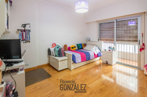 Venta De Casa 5 Ambientes En Liniers