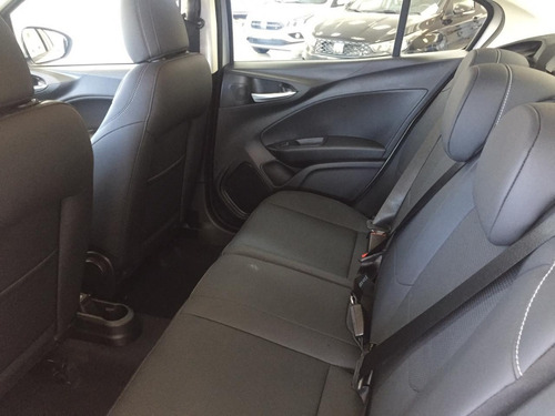 Fiat Precision 1.8 16v Pack Style 2021 Jm