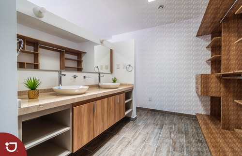 Imagen 21 de 27 de Casa Con Roof Garden A La Venta En Zakia, Querétaro
