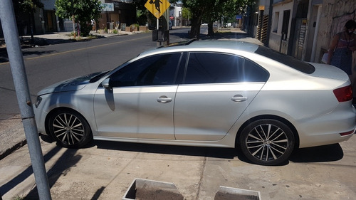 Volkswagen Vento 2.0 Sportline Tsi 200cv Dsg 2011