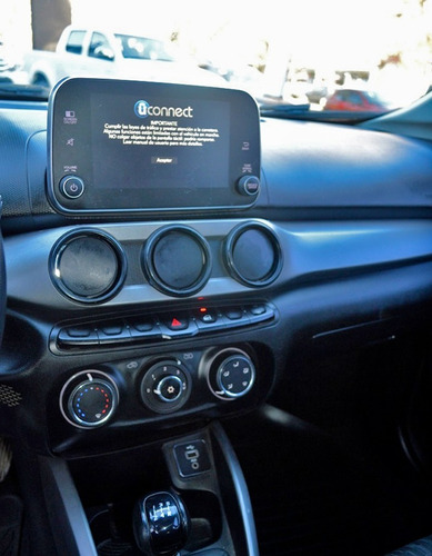 Imagen 11 de 15 de Fiat Argo Drive 1.3 Blanco