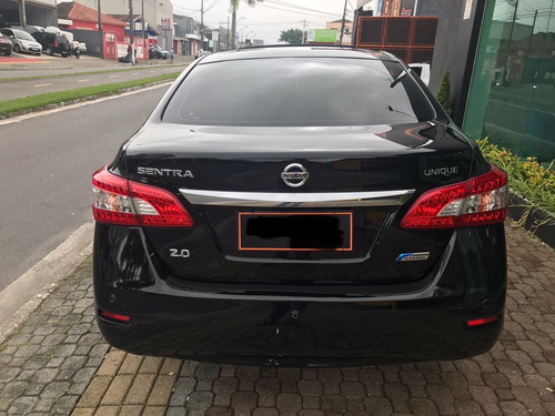 Nissan Sentra 2.0 Sl Unique Flex Aut. 4p
