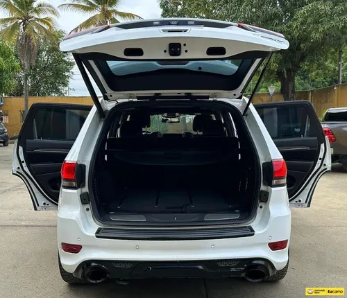 Jeep Grand Cherokee 6.4 Srt8