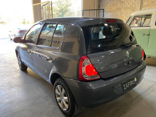 Clio Mio Confort Plus - 5 Puertas - Año 2015