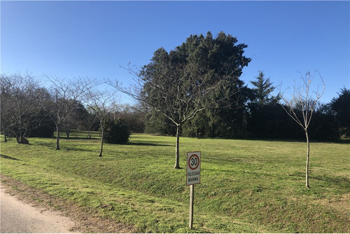 Venta Terreno 3950 Mts -la Cañada Polo Club Luján