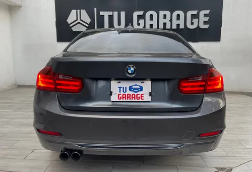 BMW Serie 3 2.0 328ia Sport Line At