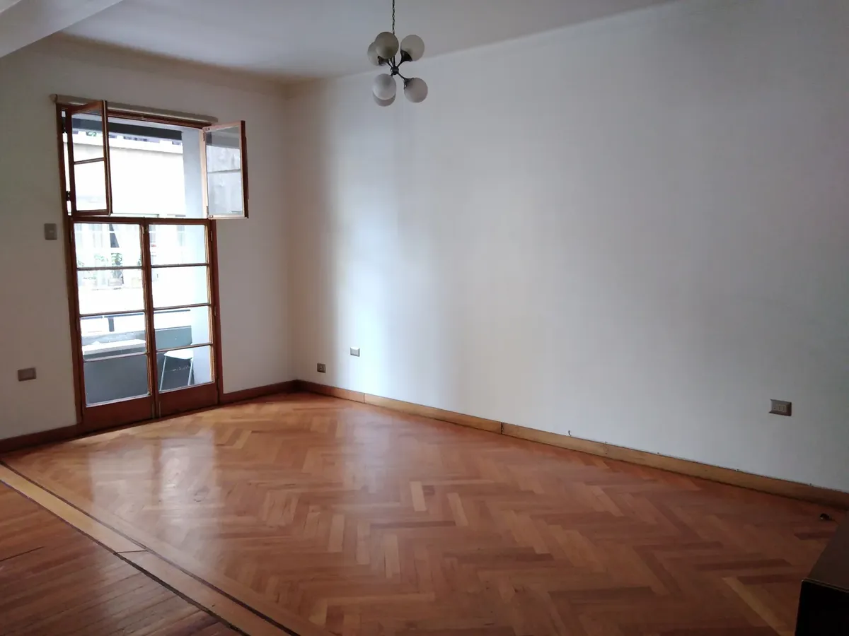 Imagen 4 de 17 de Oportunidad, Depto Remodelado En Barrio Lastarria