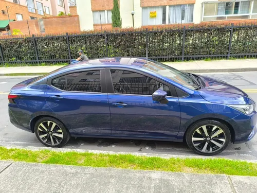 Nissan Versa 1.6 Exclusive
