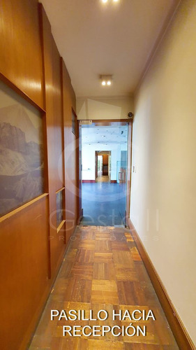 Oficina En Venta En Providencia, 25 Privados-7 Baños-10 Est.