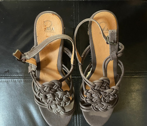 Imagen 2 de 3 de Zapatos De Taco Mujer Mia Loveknot