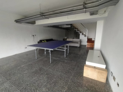 Imagen 20 de 21 de Vendo Apartamento 200m2 2h/4b/2p Solar Del Hatillo 1736