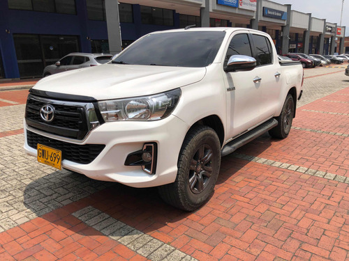 Toyota Hilux 2.8,4x4,automática