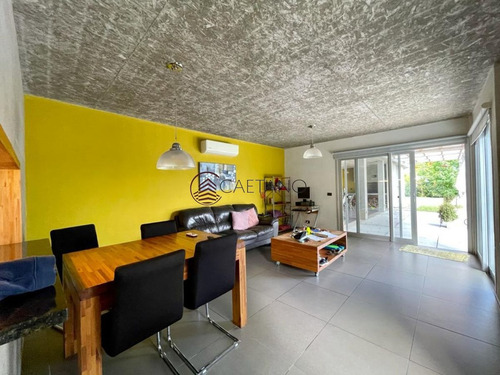 Imagen 5 de 26 de Excepcional Y Practica Casa De Dos Plantas En Residencia Privada! - Punta Del Este La Residence