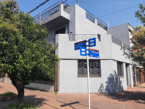 Casa En Venta En Lanús Oeste, Lanús, G.b.a. Zona Sur