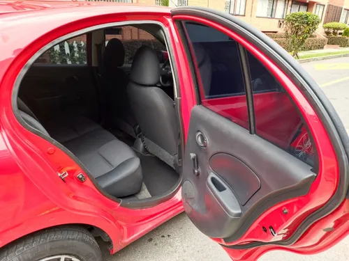 Nissan March 1.6 Active