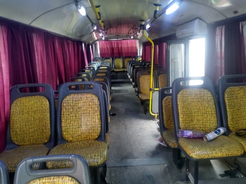 Imagen 10 de 10 de Colectivo Mercedes Benz 1315 2007
