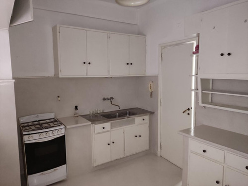 Imagen 9 de 15 de Venta Departamento 4 Ambientes, Raul Scalabrini Ortiz Al 2800, Palermo.
