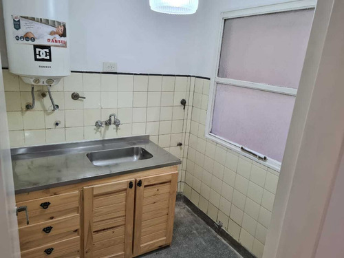 Imagen 3 de 5 de Venta Monoambiente Balvanera