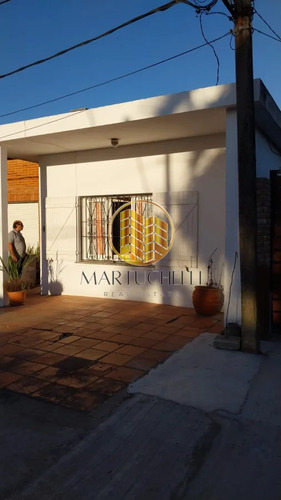 Casa En Alquiler Y Venta, En San Carlos