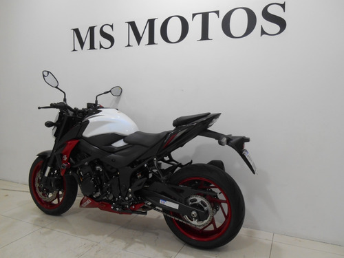 Imagem 6 de 6 de Moto
