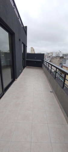 Departamento A Estrenar Balcon Terraza A Mts. Av Rivadavia