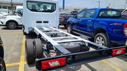 Ford Transit 2.0 Ecoblue Chassis L4h1 470e