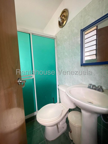 Casa En Alquiler Amoblada Bien Ubicada Con Agua Constante Seguridad 3 Habitaciones 3 Baños Lista Para Mudarse Nela 25-14786