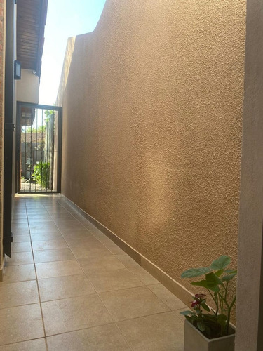 Imagen 16 de 21 de Venta De Chalet En Ituzaingo Norte