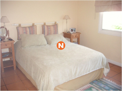 Casa En Venta Y Alquiler, Mansa, Punta Del Este, 5 Dormitorios.- Ref: 205107