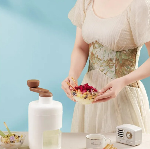 Trituradora De Cubitos De Hielos Manual Helados Ice Shaver
