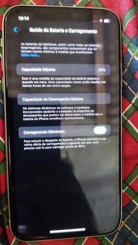 Vendo iPhone 11, Muito Novo , Se Carregador .1300 Reais 