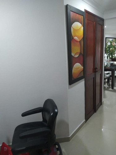 Imagen 2 de 12 de Hermoso Apartamento En Laureles