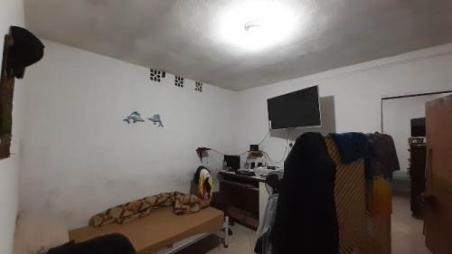 Imagem 8 de 12 de Chácara Ampla, Na Praia Com 4 Quartos E Casa De Caseiro!