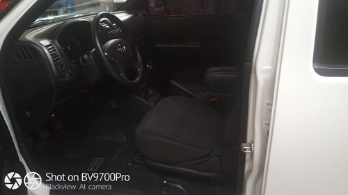 Imagen 11 de 12 de Great Wall Wingle 5 2018 2.0 Tdi Dc 4wd Std