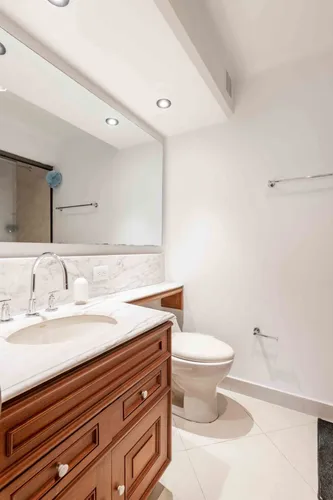 Apartamento En Venta En Bellavista. Cod V8238