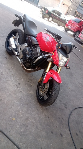 Imagem 2 de 5 de Honda Hornet
