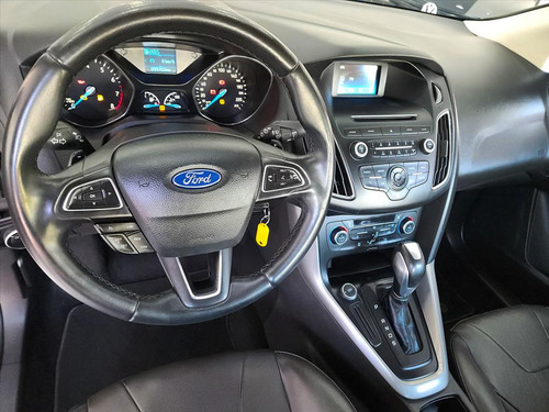 Ford Focus 2.0 SE 16V FLEX 4P POWERSHIFT
