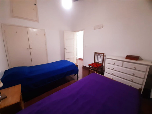 Venta Casa 4 Ambientes Y Amplio Parque Copacabana