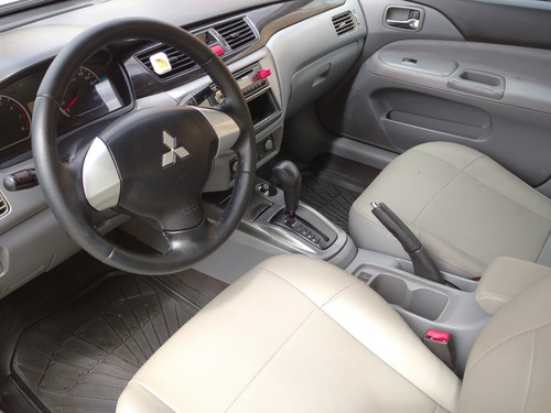 Imagen 9 de 18 de Mitsubishi Lancer Touring - Automatica