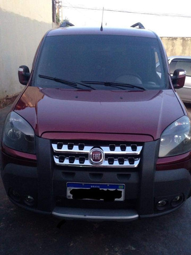 Imagem 8 de 8 de Fiat Doblo 2011 1.8 16v Adventure Locker Flex 5p