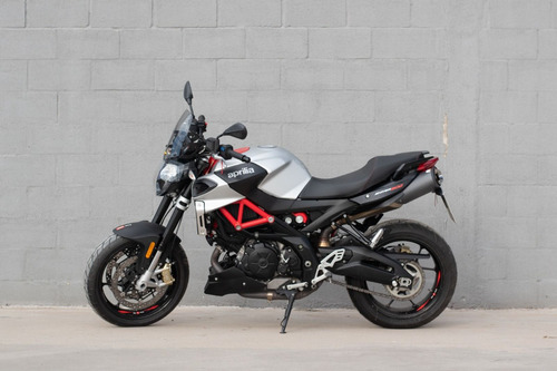Aprilia Shiver 900